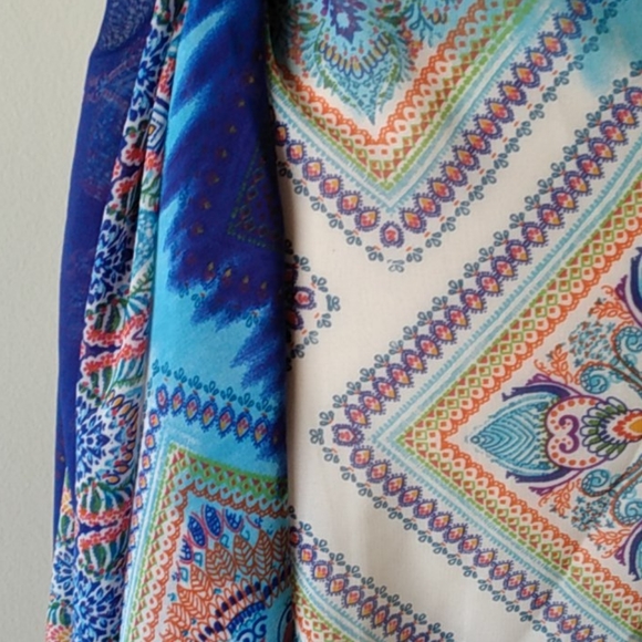 BOHO PATTERN SARONG New W/ Tag Resort Vaca Wear - Picture 6 of 9